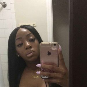 Meet your Posher, Milián